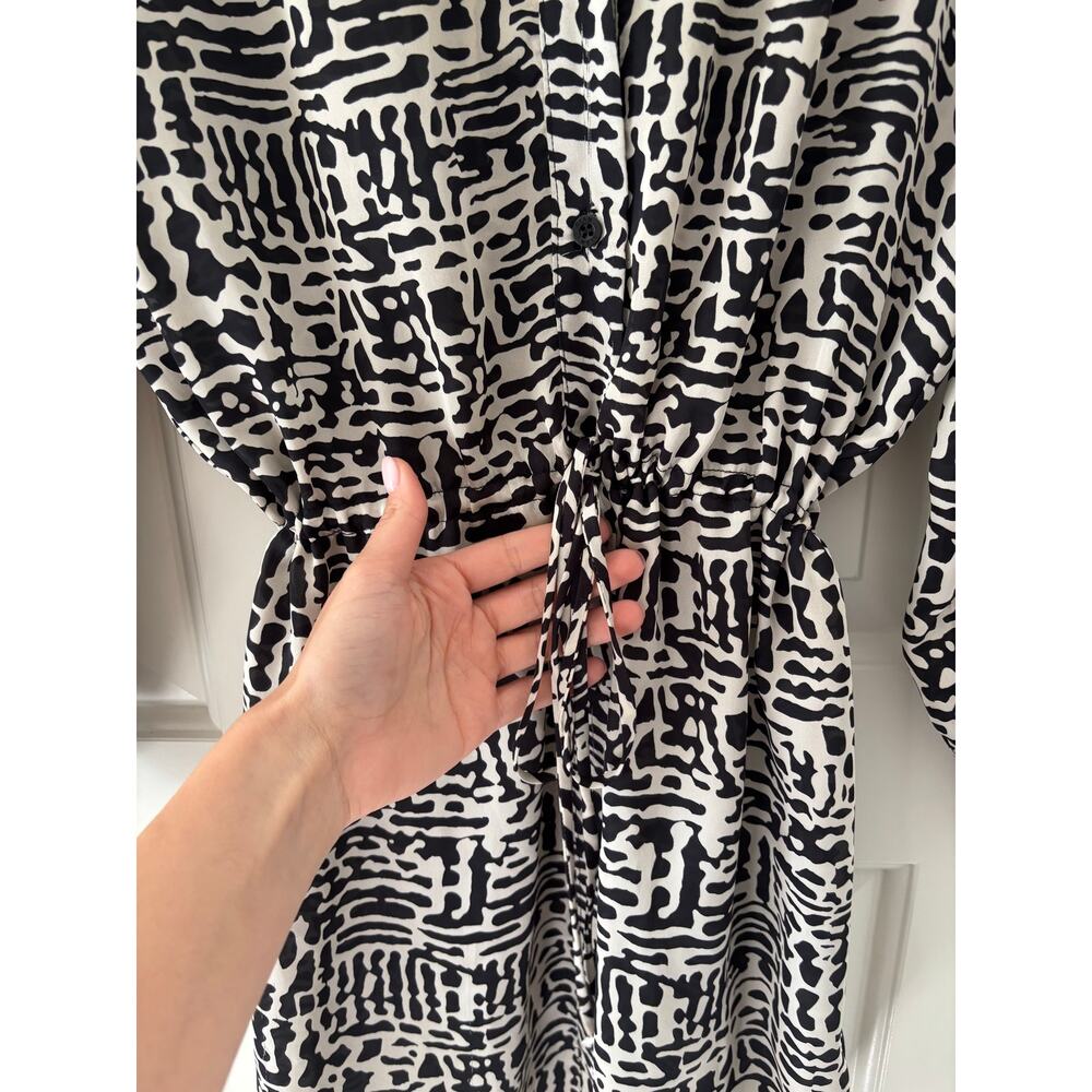 GLAM Women’s Black White Abstract Print Shirt Dress Size Small Tie Waist Mini - Picture 8 of 11